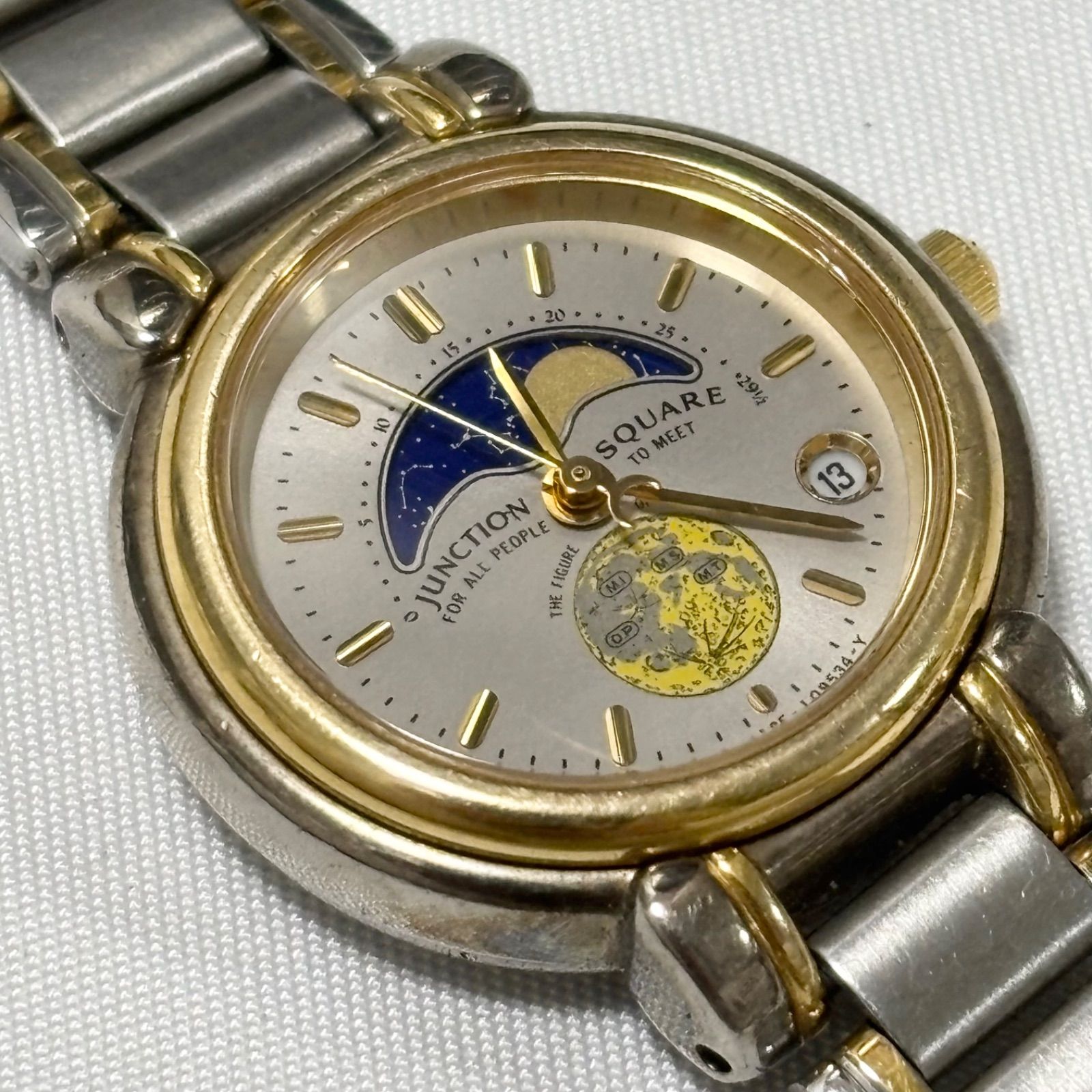 送料無料 CITIZEN|シチズン|JUNCTION SQUARE|ムーンフェイズ|月|クォーツ腕時計|シルバー×ゴールド|電池切れ|動作未 | 品|ジャンク品扱い WWW_MORNINGWALKER_COM