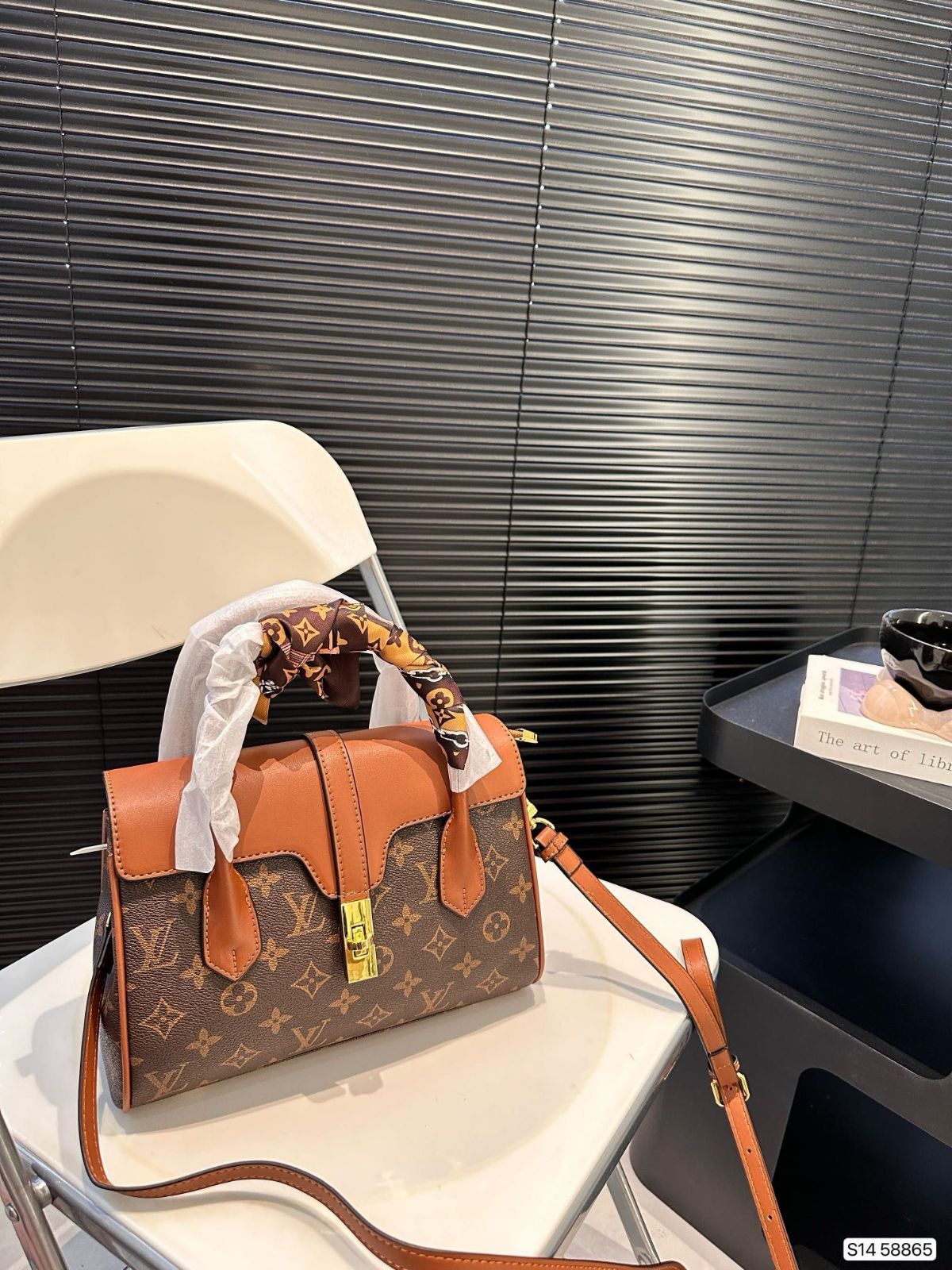 ルイヴィトン LOUIS VUITTON  バッグ ショルダーバッグ  ハンドバッグ  レディースバッグ