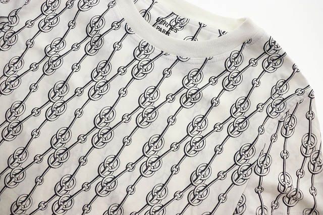 エルメス HERMES 22SS 総柄 カットソー サイズ34 2E4600DG Tシャツ 半袖 クリティケス ブラック 【ブランド古着ベクトル】☆AA★●250721 エルメス HERMES 22SS 総柄 カットソー サイズ34 2E4600DG T