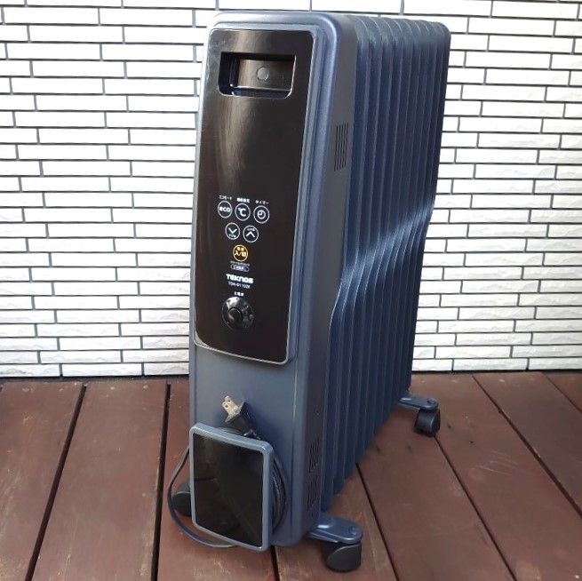 【暖房器具】オイルヒーター　TEKNOS TOH-D1102K