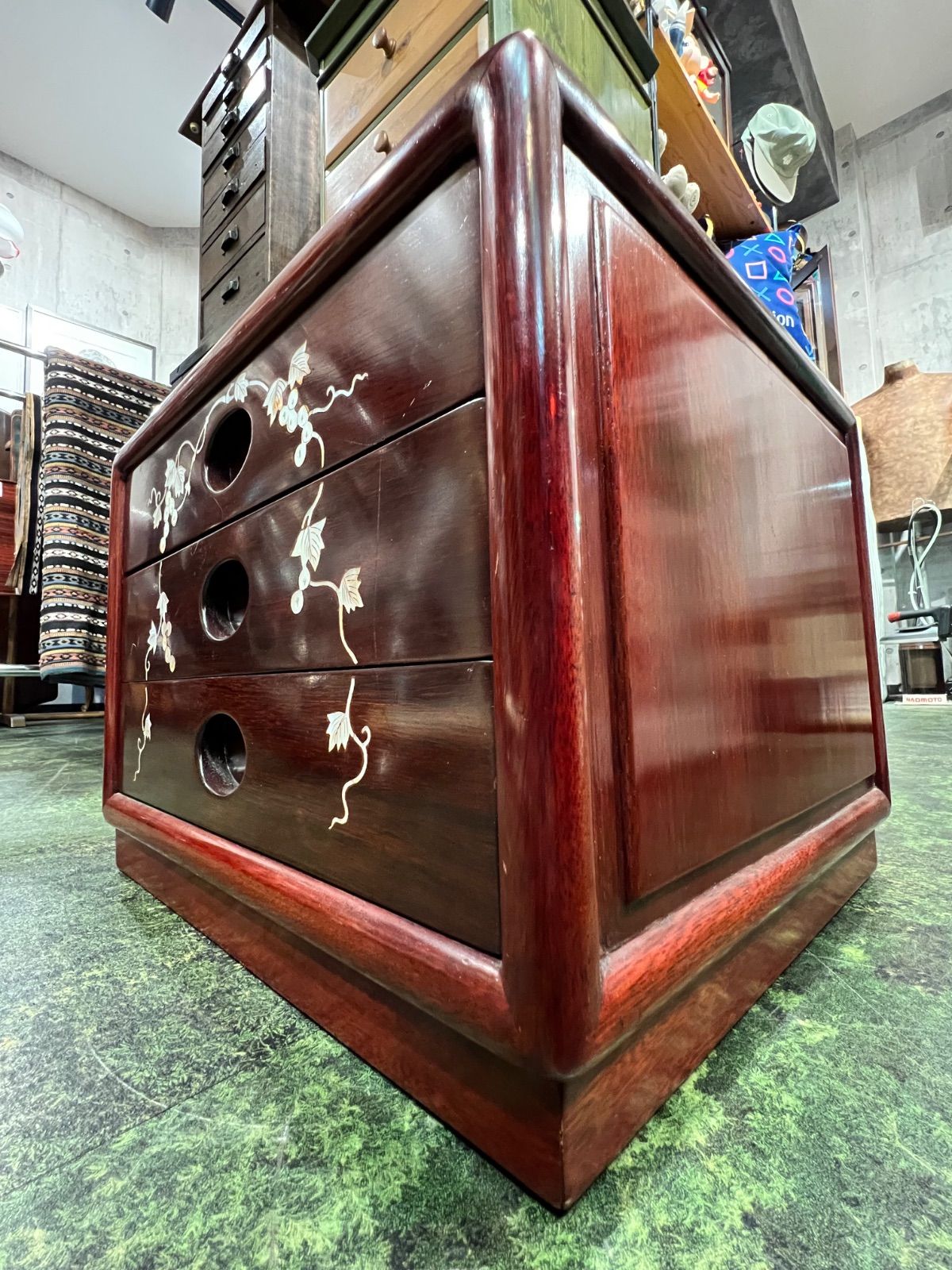 花梨 葡萄文様