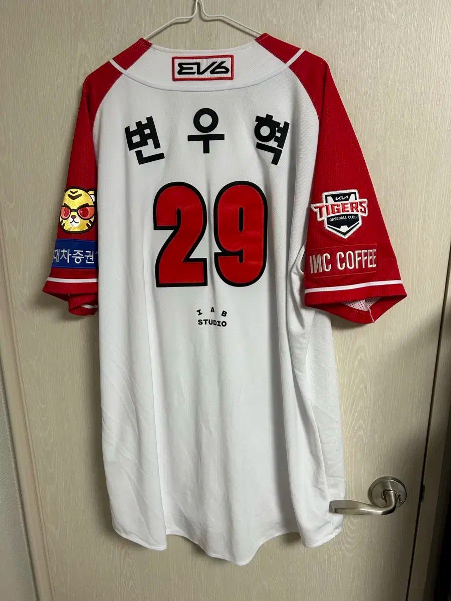 KIAタイガース キア タイガース iApp スタジオ 125 サイズ 販売