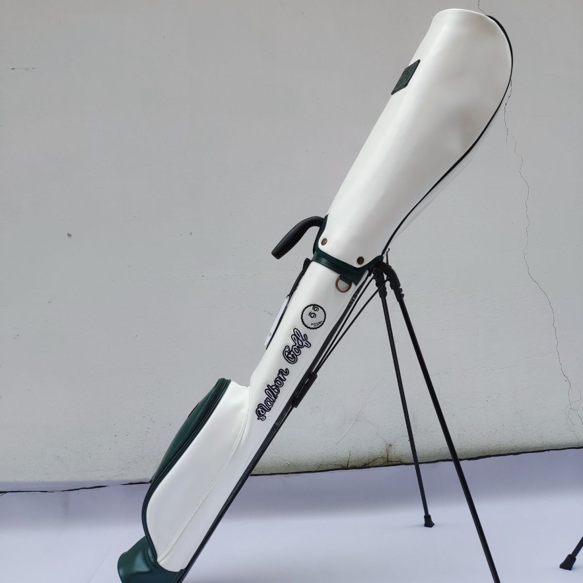 MALBON GOLF セルフスタンド 4-5本 クラブケース ゴルフバッグ