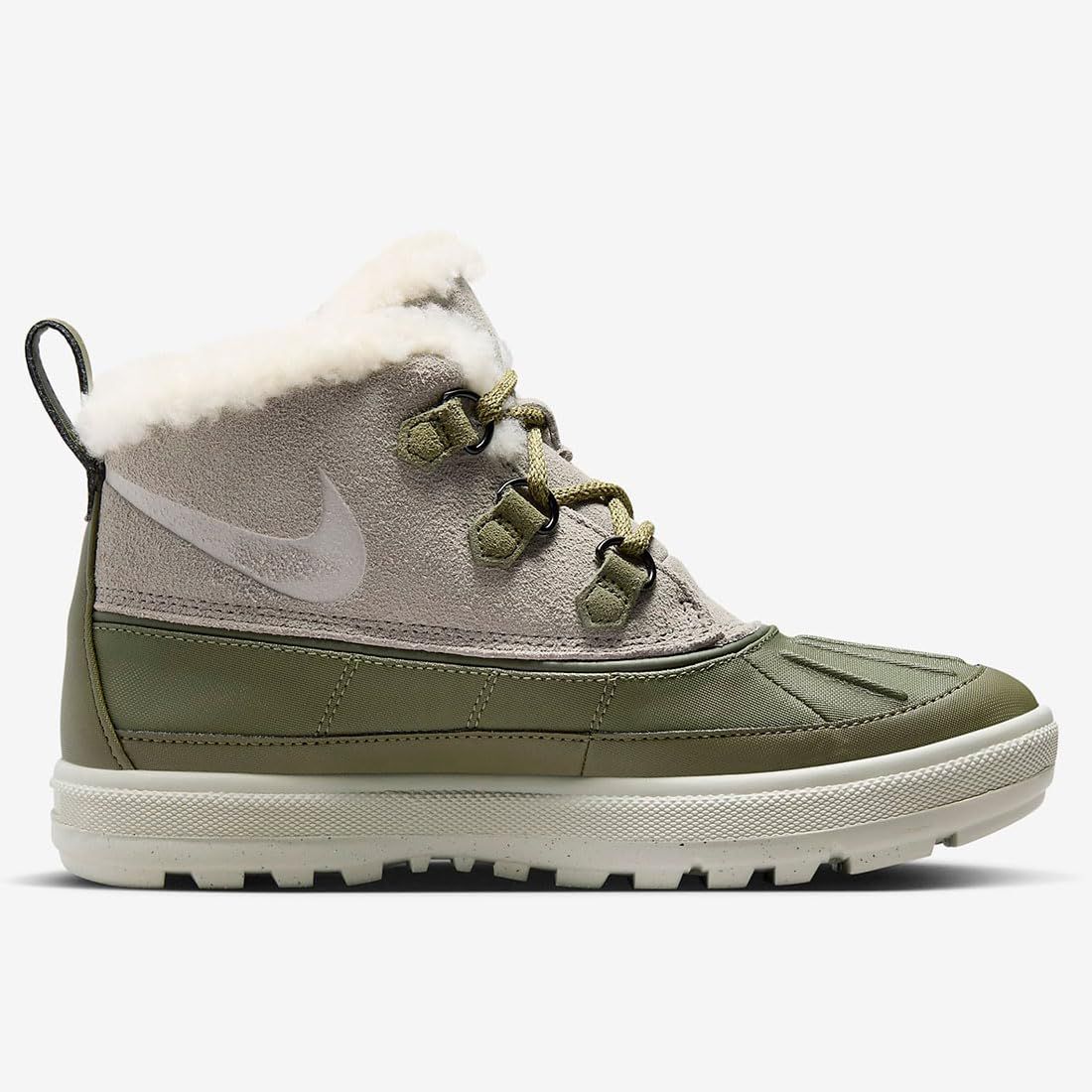 NIKE ナイキ