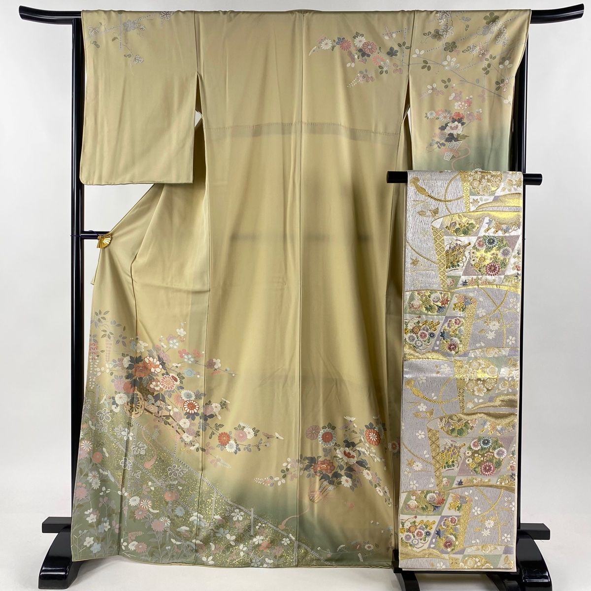 付下げ 身丈169cm 裄丈66cm M 袷 袋帯セット 花車 草花 金彩 ぼかし ベージュ 正絹 秀品