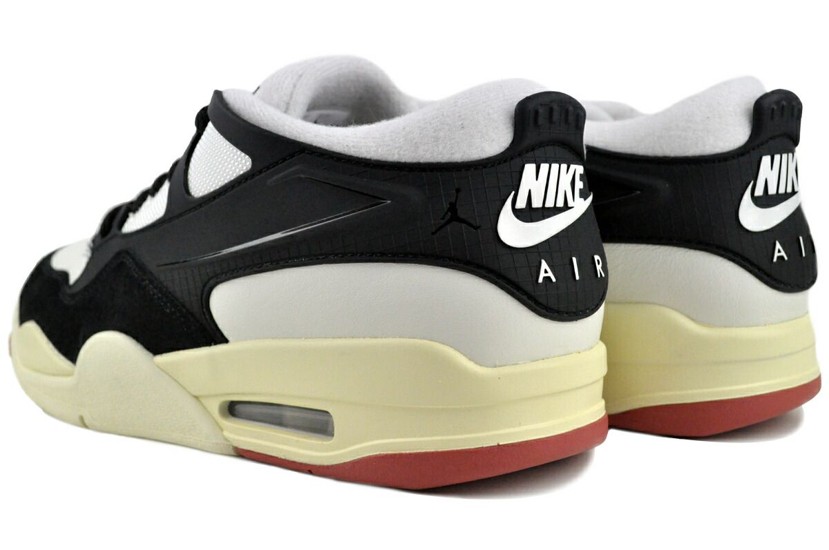 AIR JORDAN