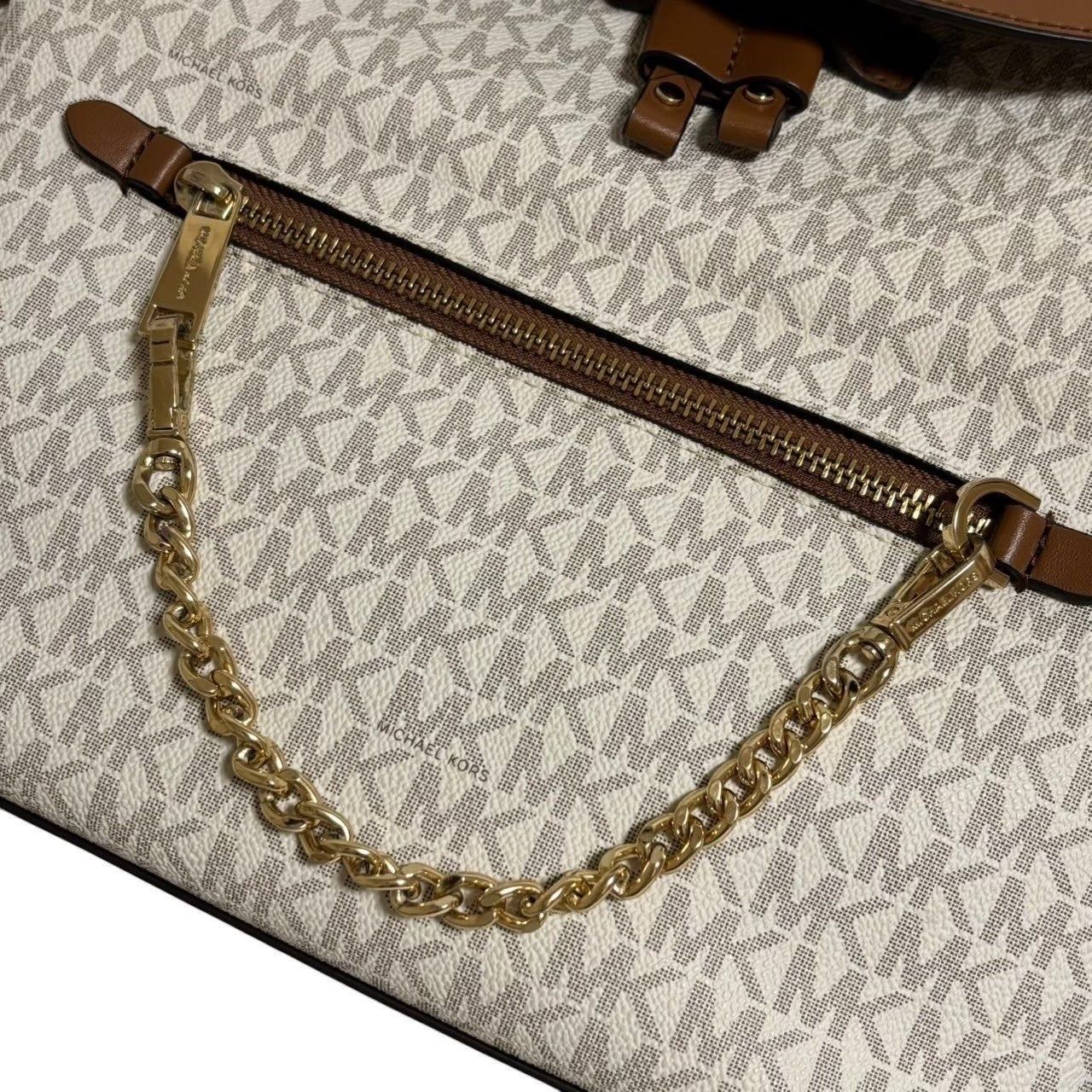 MICHAEL KORS マイケルコース リュックサック バニラ エイコーン