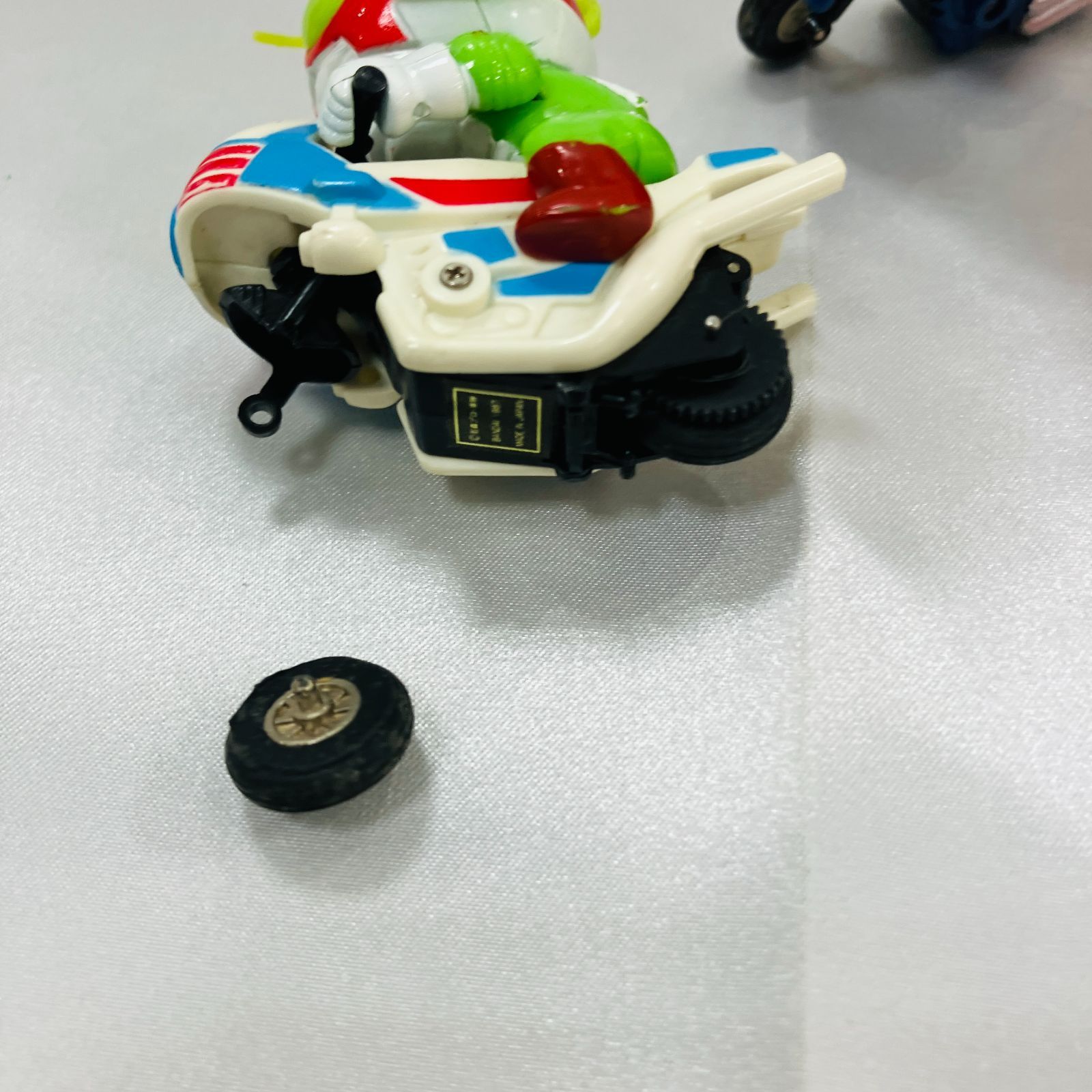 ぞ*ん様 カッとびライダー　仮面ライダー ミニフィギュア バイク付き A【コレクション】仮面ライダー カッとびライダー バイク