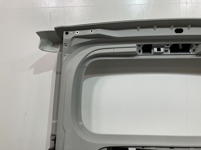 ルーミー M900A/M910A リアゲート/バックドア/リアハッチ 内張り付 