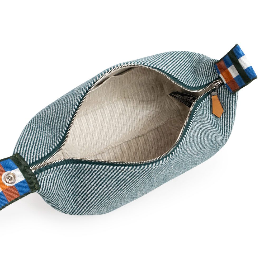 エルメス ブリッド ア ブラック PM オ カレ バニティ ポーチ セカンド  