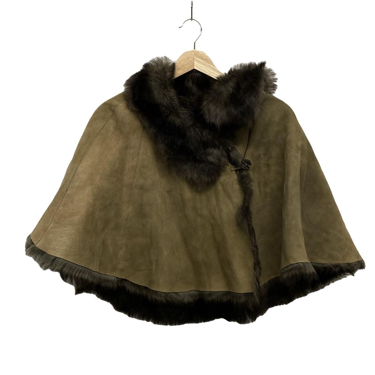 【美品】Le Phil カシミヤ 100% ライトグレー　ポンチョ 美品】Le Phil カシミヤ 100% ライトグレーポンチョ