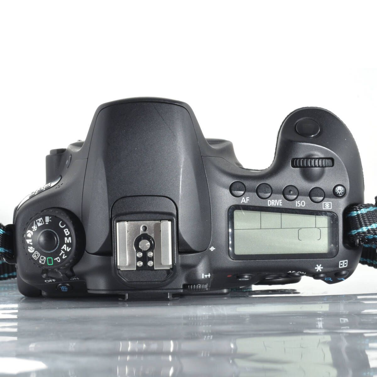 キヤノン】Canon EOS 60D + EF-S 18-135mm F3.5-5.6 IS ズームレンズ