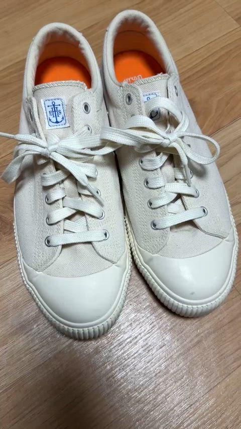 X イースト