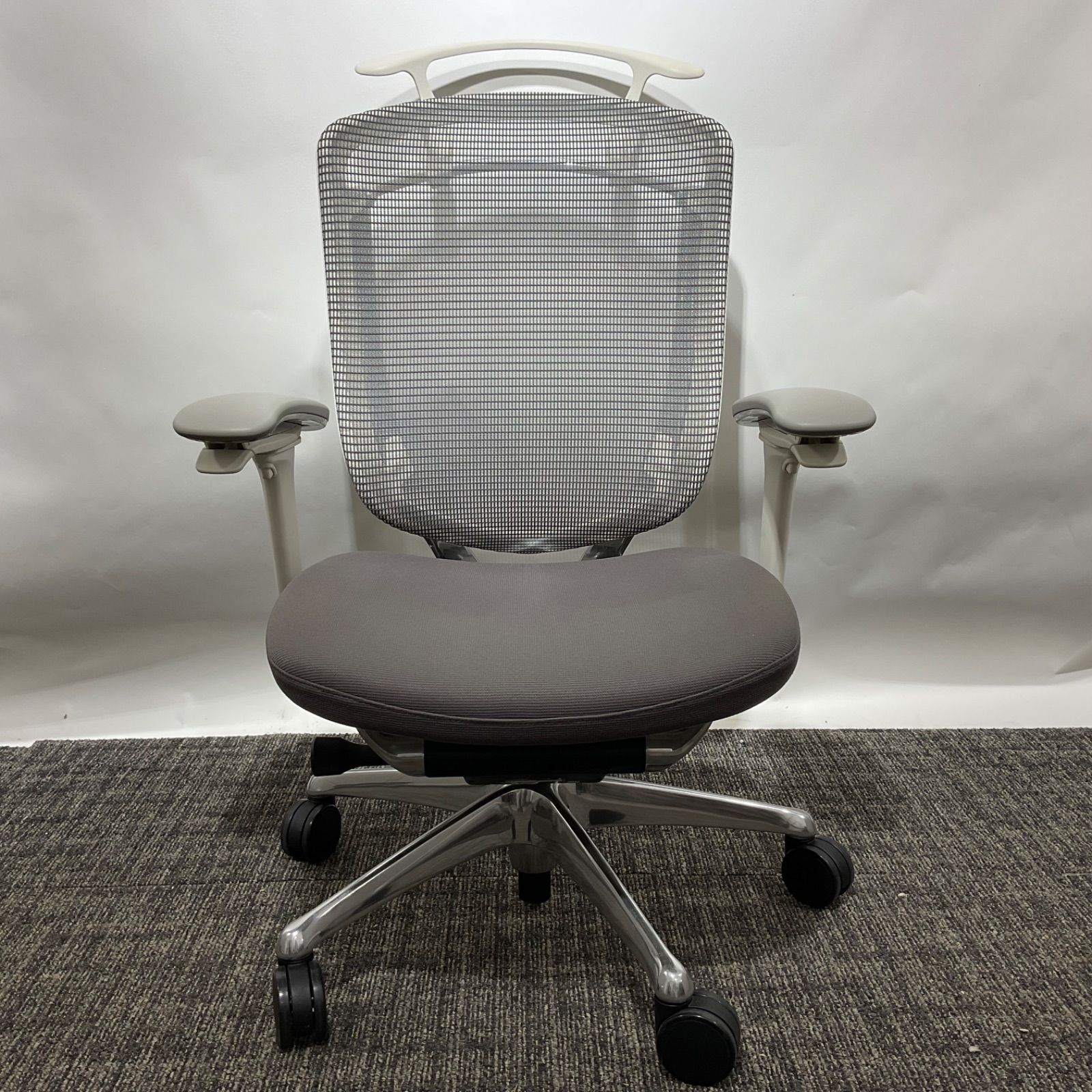 OKAMURA オカムラ Contessa seconda コンテッサ セコンダ 2020年製造 動作良好 清掃済み