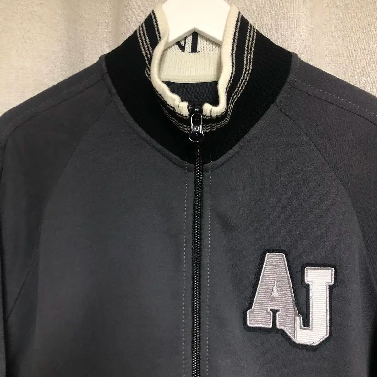 【AJ/アルマー二ジーンズ】ジップアップブルゾン (春秋) ARMANI(アルマーニ) ジーンズ トラック ジップアップ ジャケット