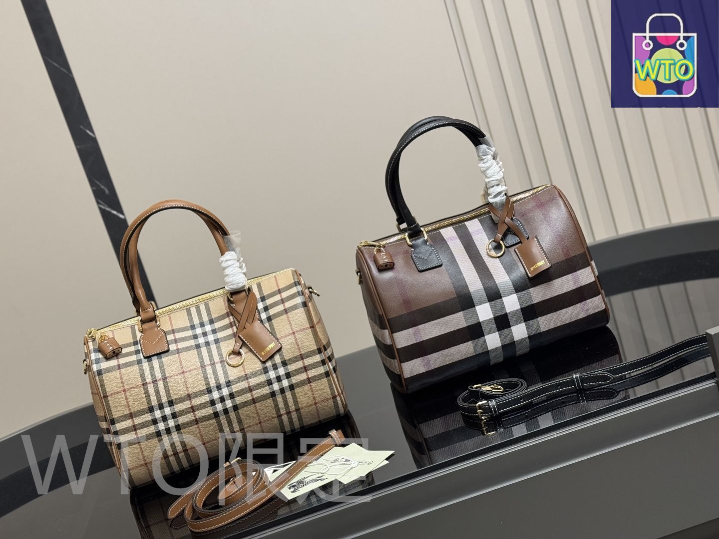 ★Burberry★ピローバッグ 今日特価】Burberry ピローバッグ 31×21cm-WTO輸入 - メルカリ