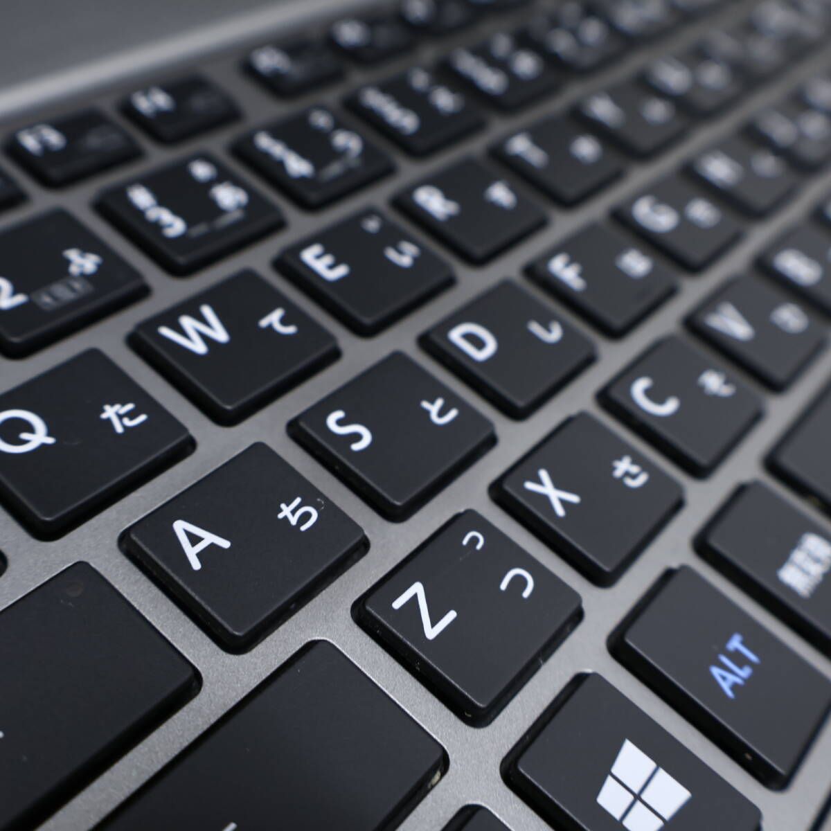 ☆完動品 開けばキレイ 高性能5世代i5！SSD128GB メモリ8GB☆R63/P