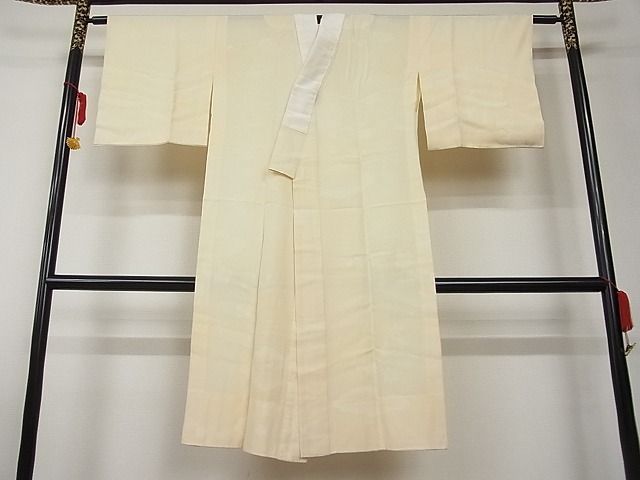 上質な長襦袢 無双仕立て 草花地紋 暈し染め 正絹 （平和屋着物