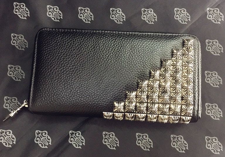 新品☆クロムハーツ CHROME HEARTS QUILTING LUTHER WALLET 牛革 長財布