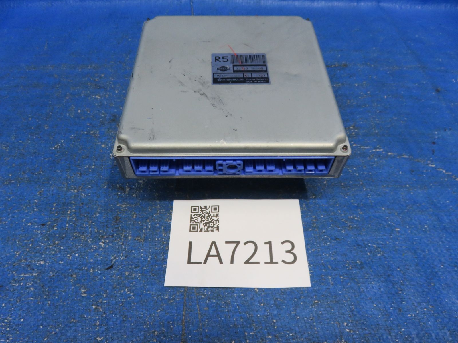 LA7213 日産 GF-LR50 テラノ VG33 エンジンコンピュータ エンジンコントロールユニット 純正 23710-2W500 稼働車外し