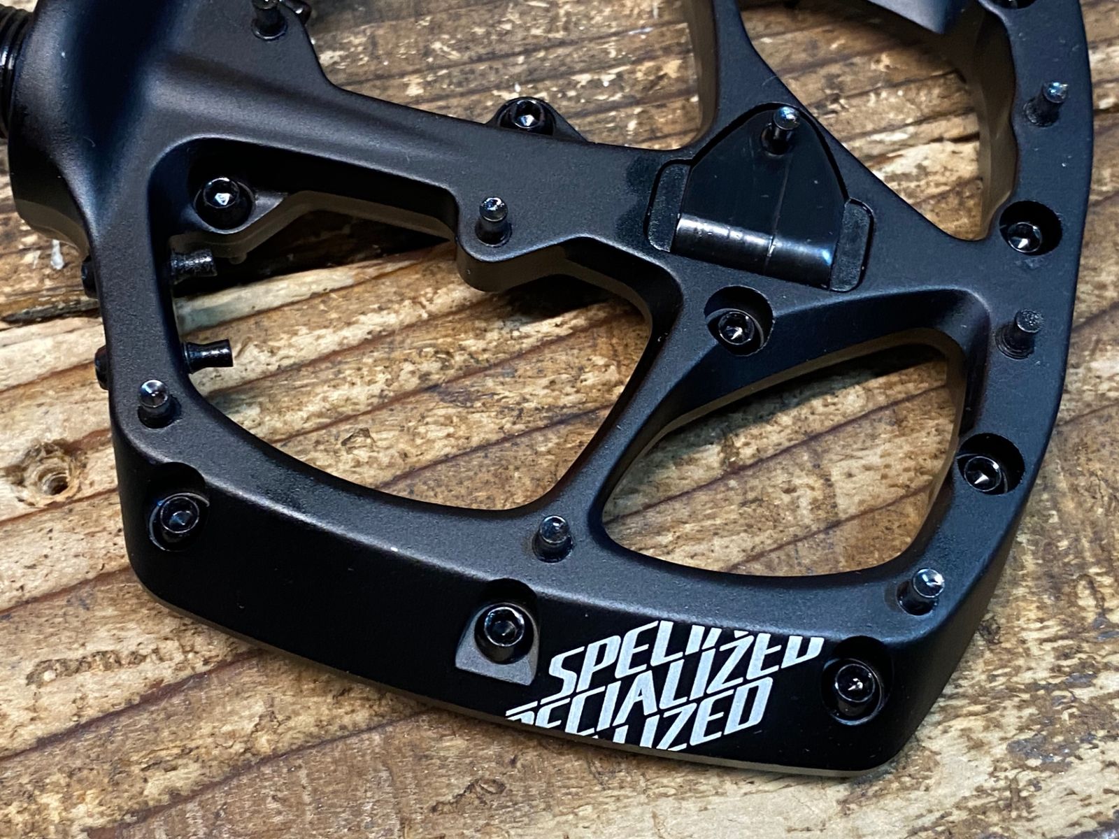 JK279 日東 NITTO F-16 SL フックキャリア Amazon.co.jp: 日東