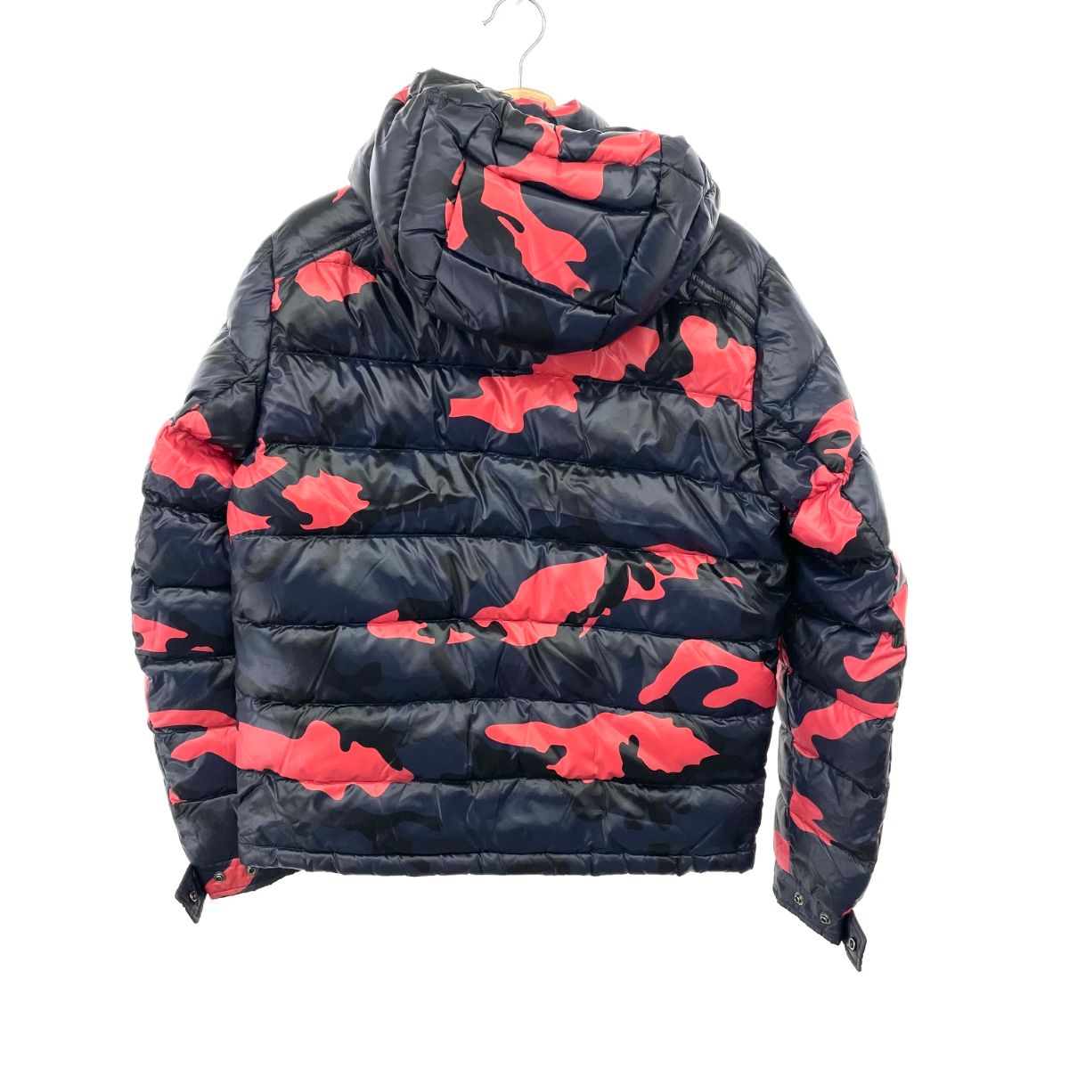 VALENTINO ヴァレンティノ