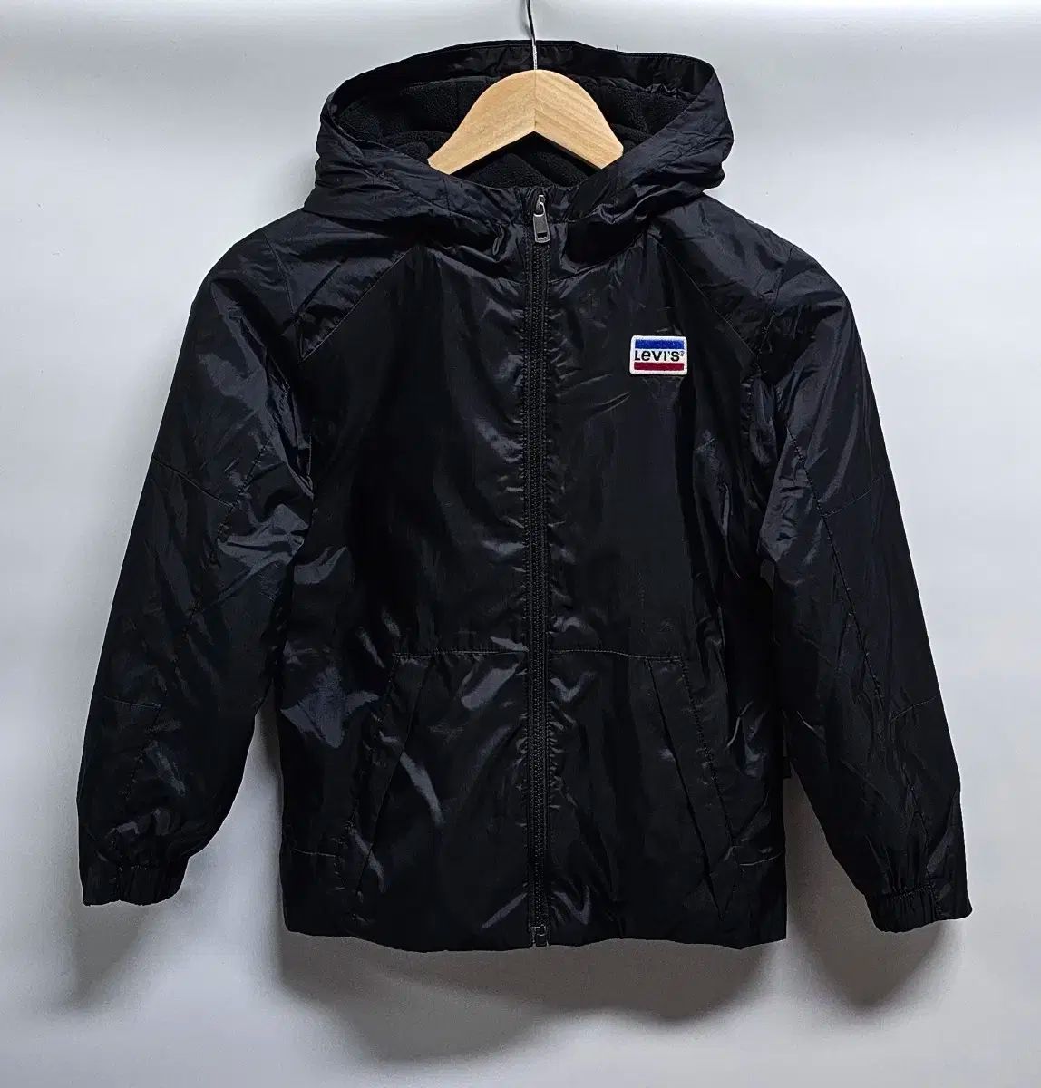 【雷市場（ポンジャン）商品韓国直送】 LEVI'S(リーバイス) キッズ 起毛フリースジャンパー 140