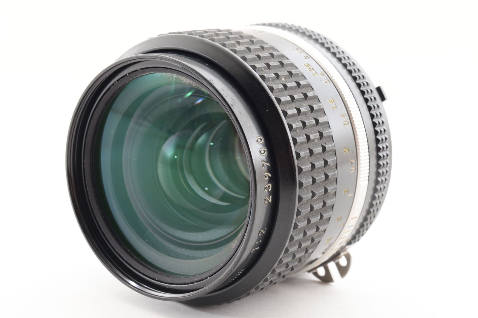 ニコン Nikon Nikkor Ais Ai-s 35mm f/2 Wide Angle MF Lens [良品