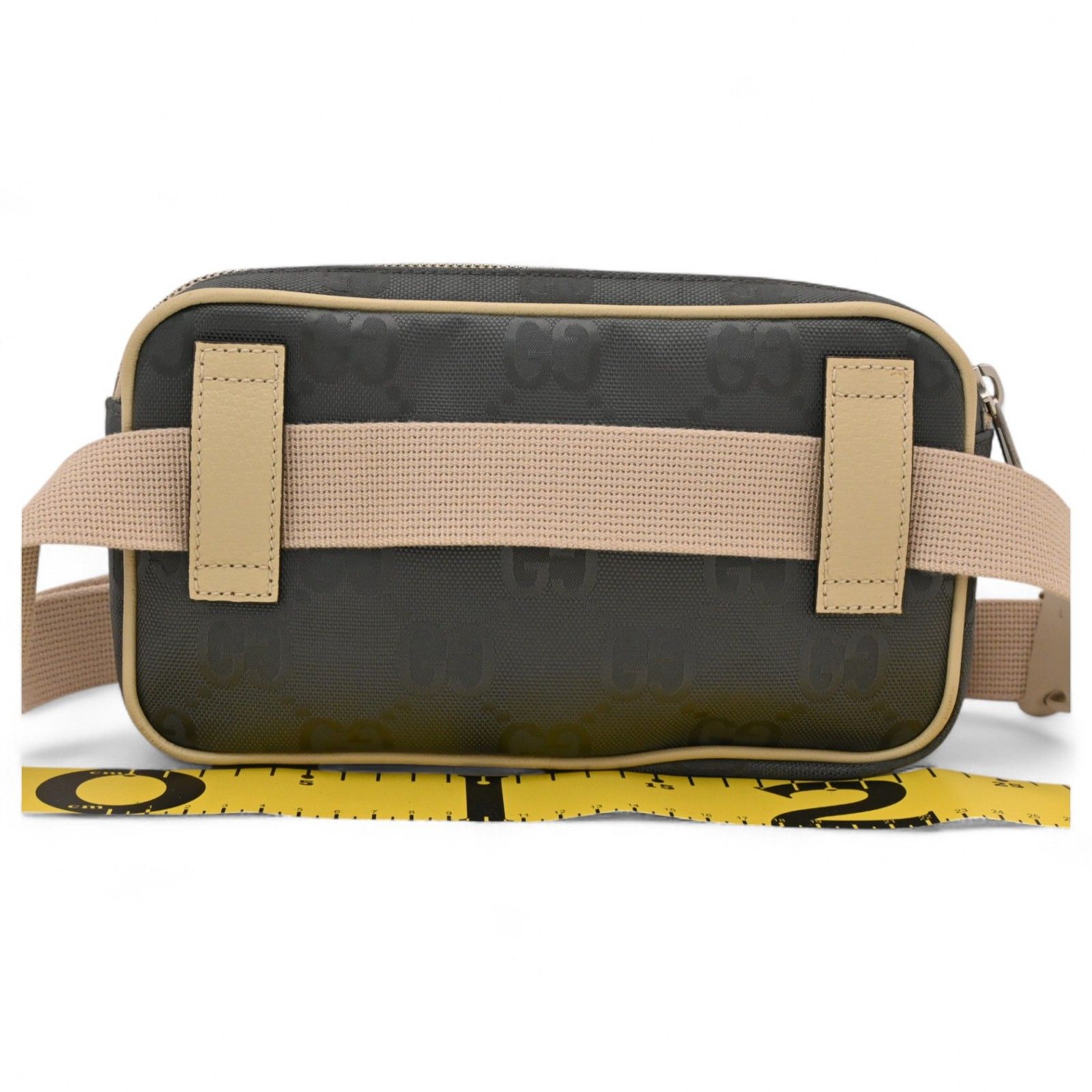 グッチ GGナイロン オフザグリッドウエストバッグ Aランク gu7757nr