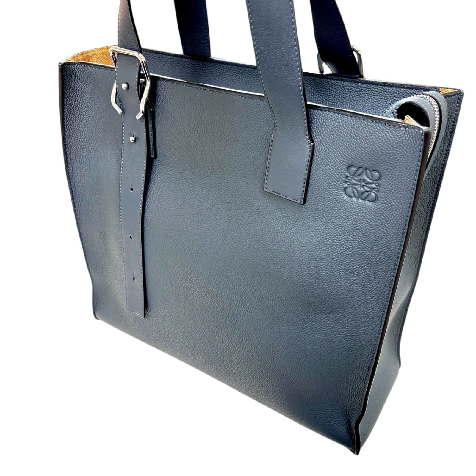 極美品/未使用品⭐️LOEWE ロエベ】 バックルトートバッグ