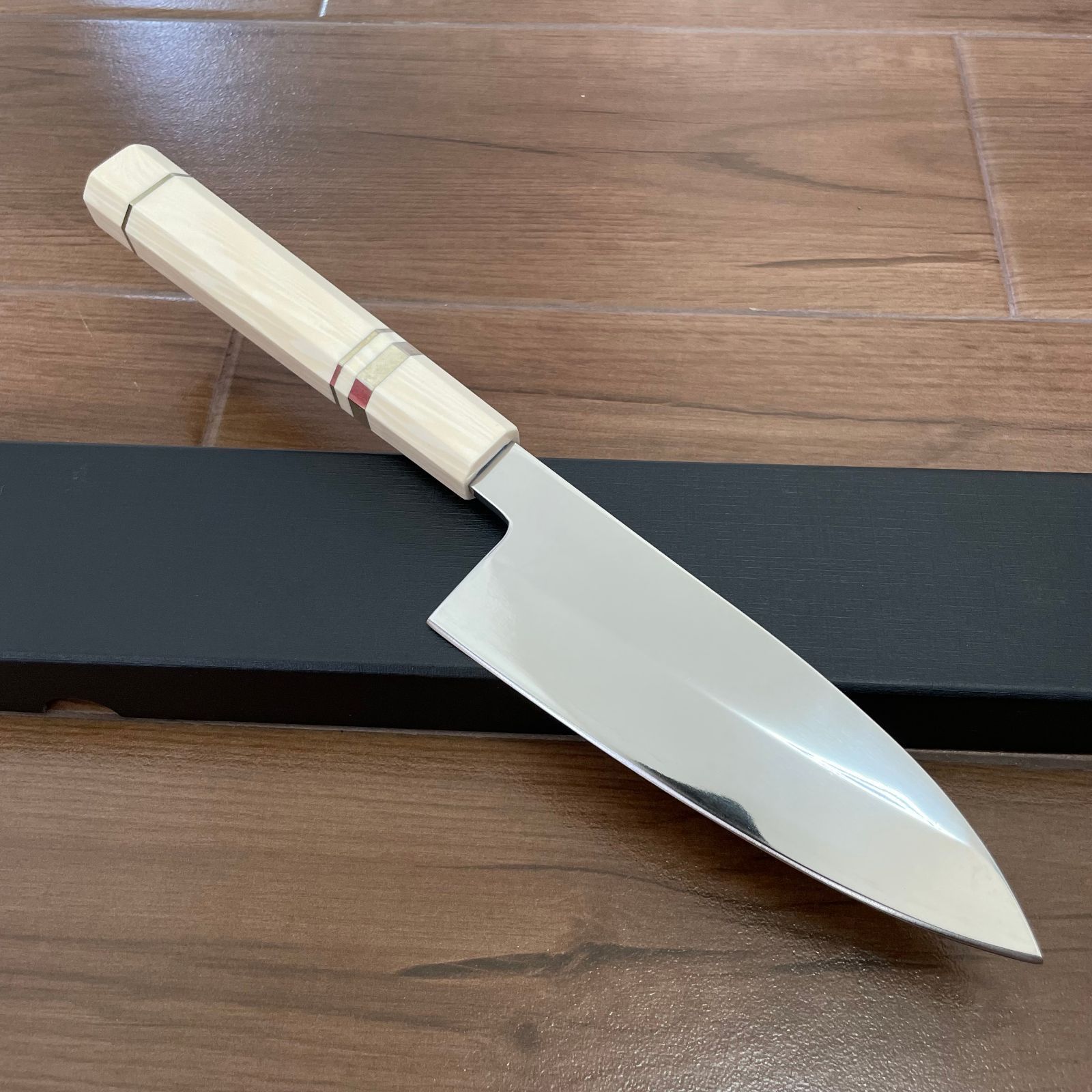 鏡面仕上げ】VG10号本焼出刃包丁180mm 八角柄