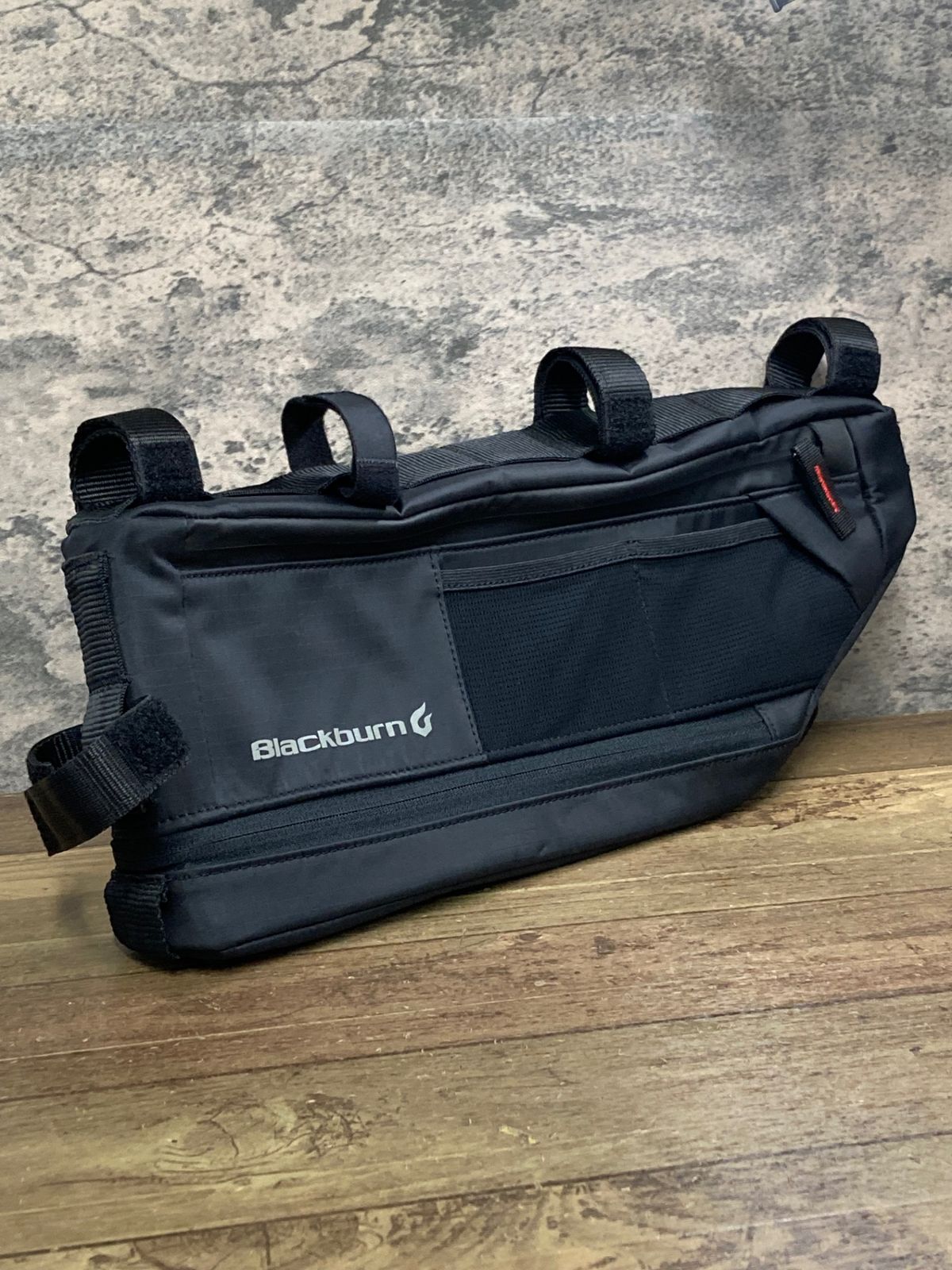 IZ603 ブラックバーン Blackburn フレームバッグ 黒 BLOG 完全防水加工