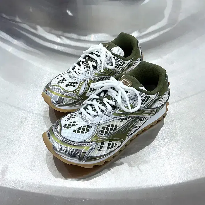 2025年最新】bottega veneta ボッテガ ヴェネタ オービット