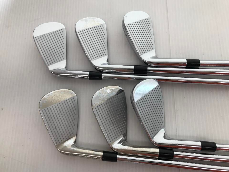 TDL 開園20周年記念 スプラッシュマウンテン 腕時計2本付 フィギュア