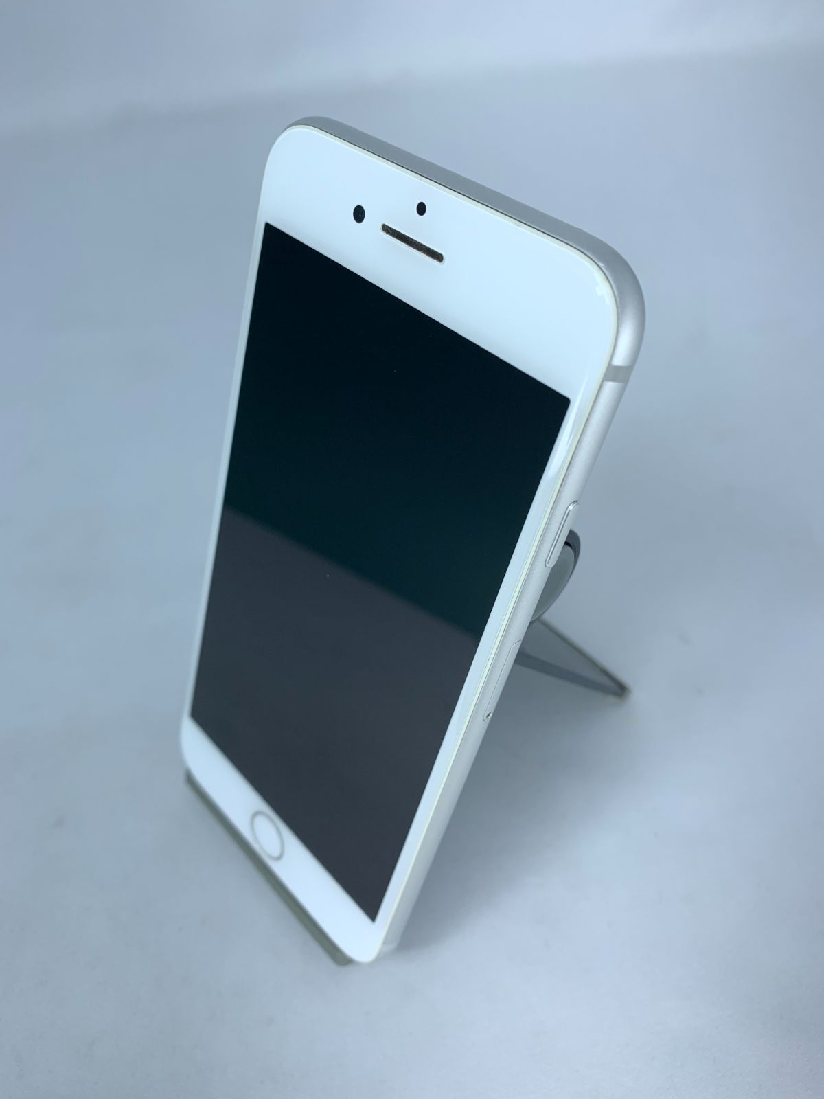 中古・バッテリー劣化・フレームキズ有】iPhone 8 256GB