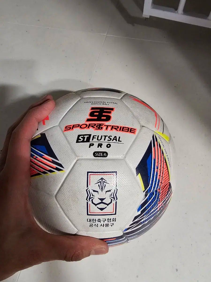 新品・未使用】ブラジルワールドカップ公式試合球 ブラズーカ 5号球