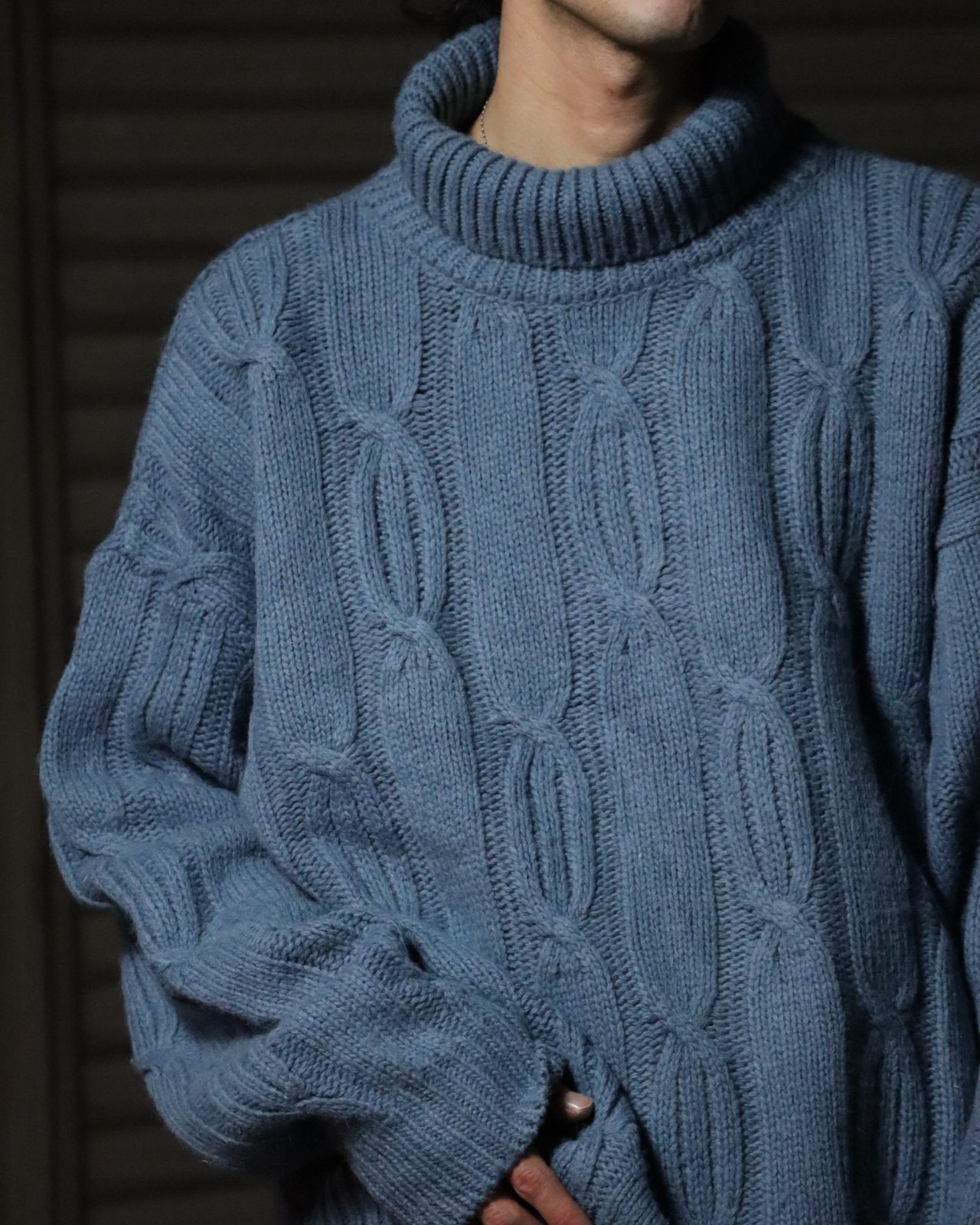 EURO vintage Spain made turtleneck cold tone chunky cable knit 80s 90s ユーロビンテージ スペイン製 ケーブル編み タートルネック ウール混 チャンキー ニット セーター 水色 ペールトーン