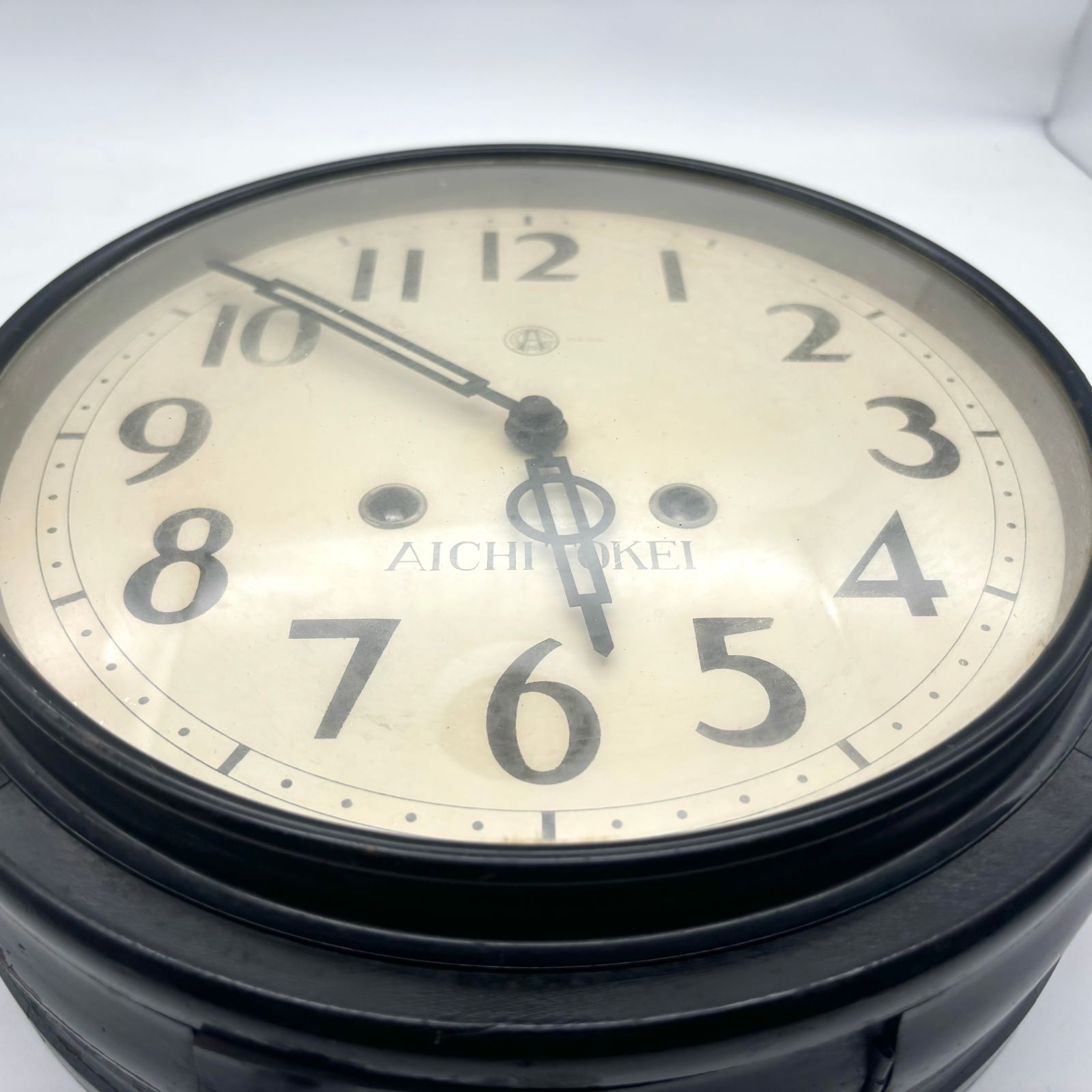 AICHITOKEIの古い壁掛け時計 現状品】AICHITOKEI 壁掛け時計 ネジ巻き時計 アンティーク レトロ