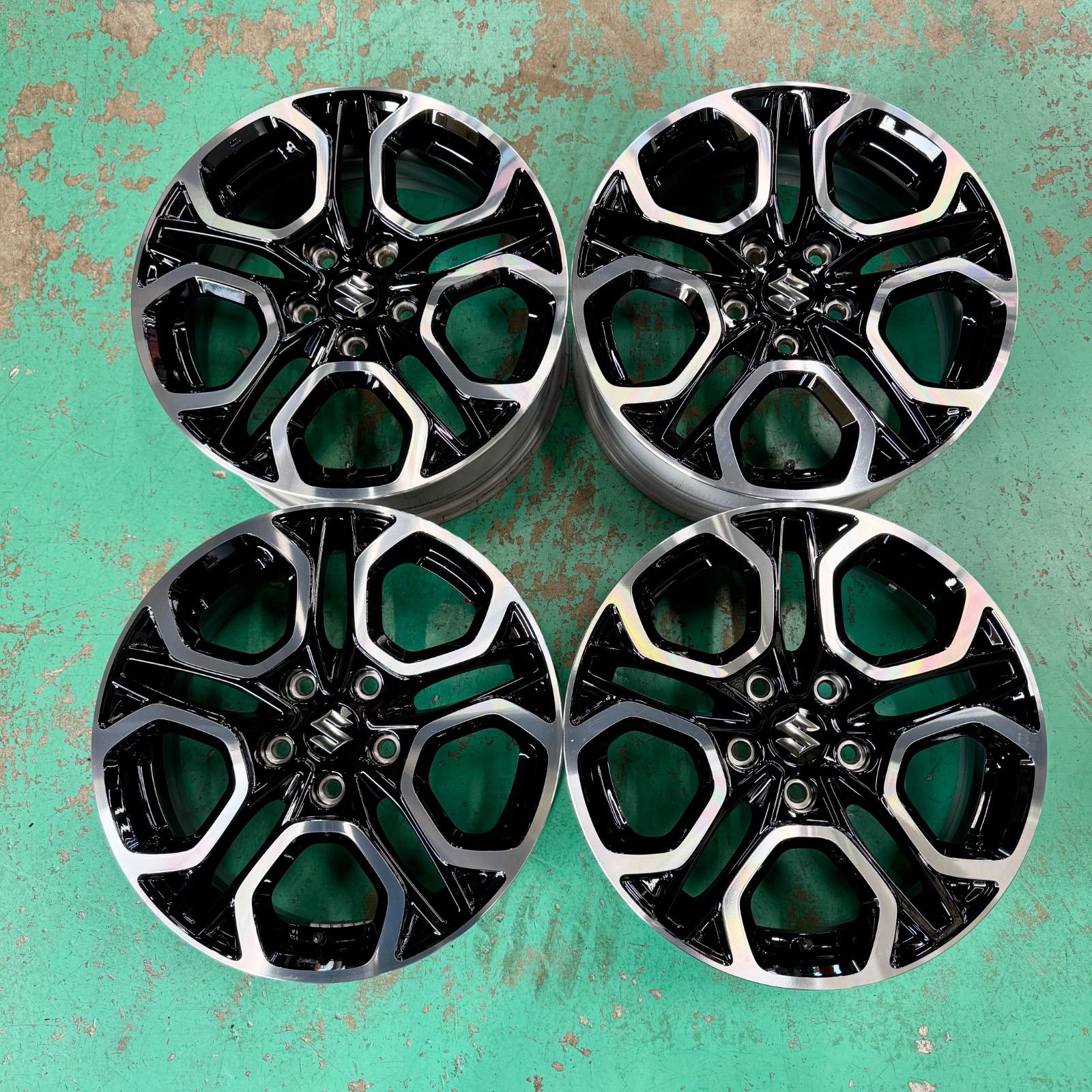 チョロ様用　スズキ ZC33s純正17インチ ホイール チョロ様用 スズキ ZC33s純正17インチ ホイール - メルカリ