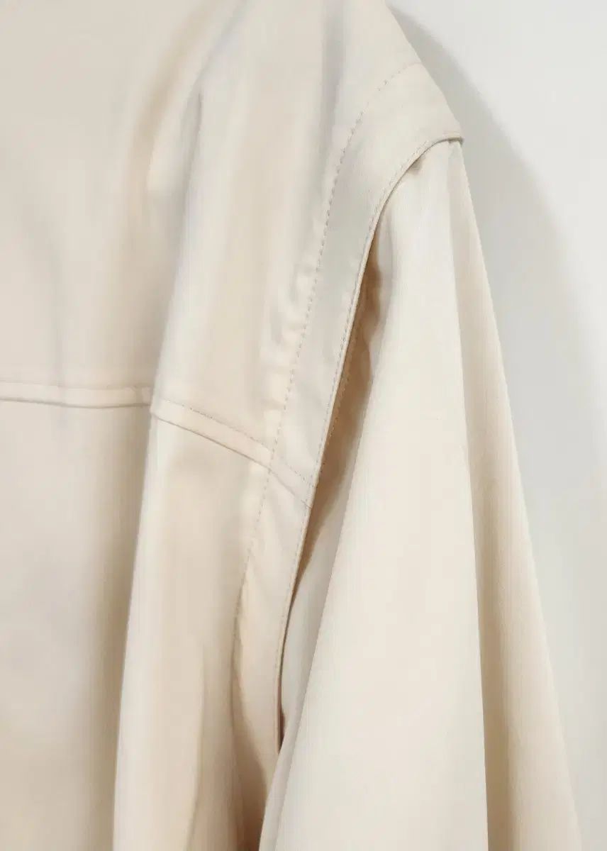 ウィンドブレーカー アウター