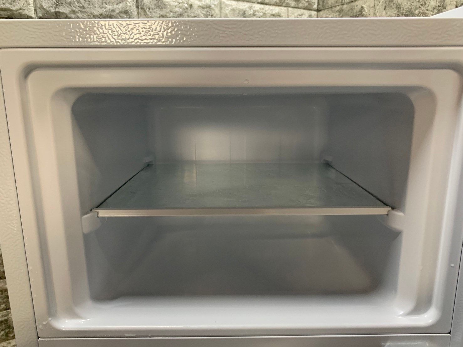 美品 高年式】大阪送料無料☆3か月保障付き☆冷蔵庫☆2024年  