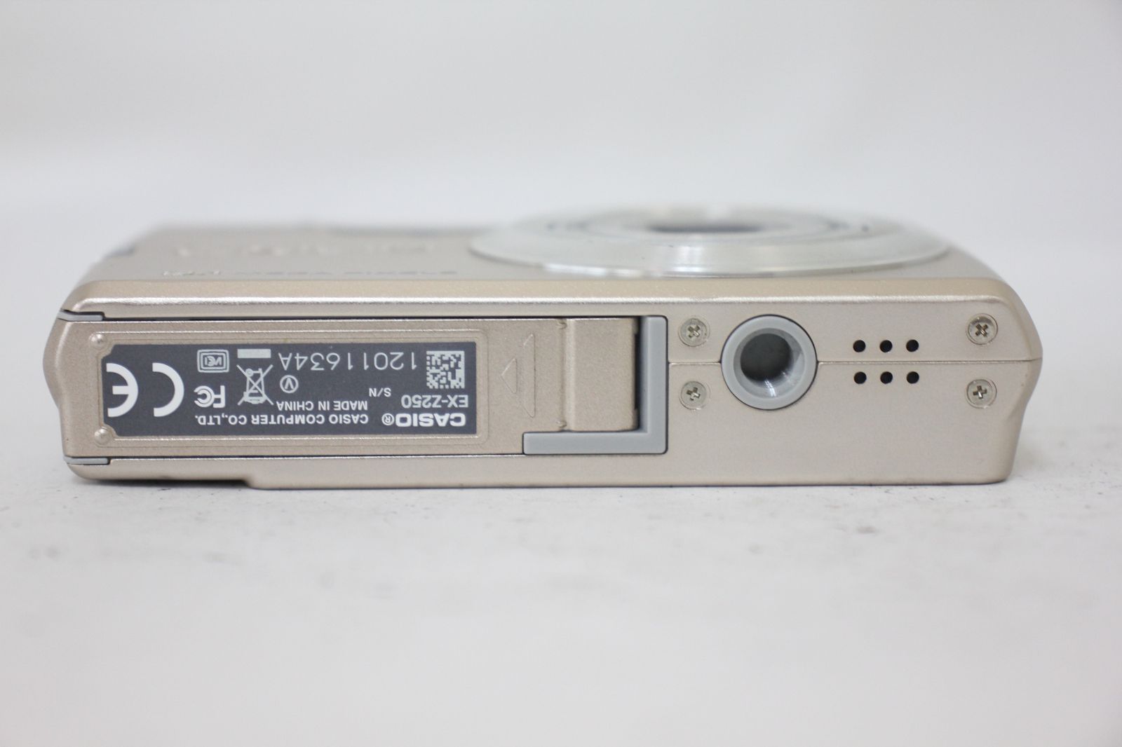 返品保証】 カシオ Casio Exilim EX-Z250 4x バッテリー付き