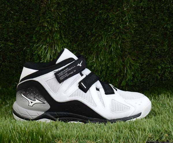 軽量 ミズノ MIZUNO ウエーブアルテミス5 WIDE ユニセックス バレーボール シューズ 22AW V1GC225857 57ホワイト×ブラック 超激安セール開催中です！