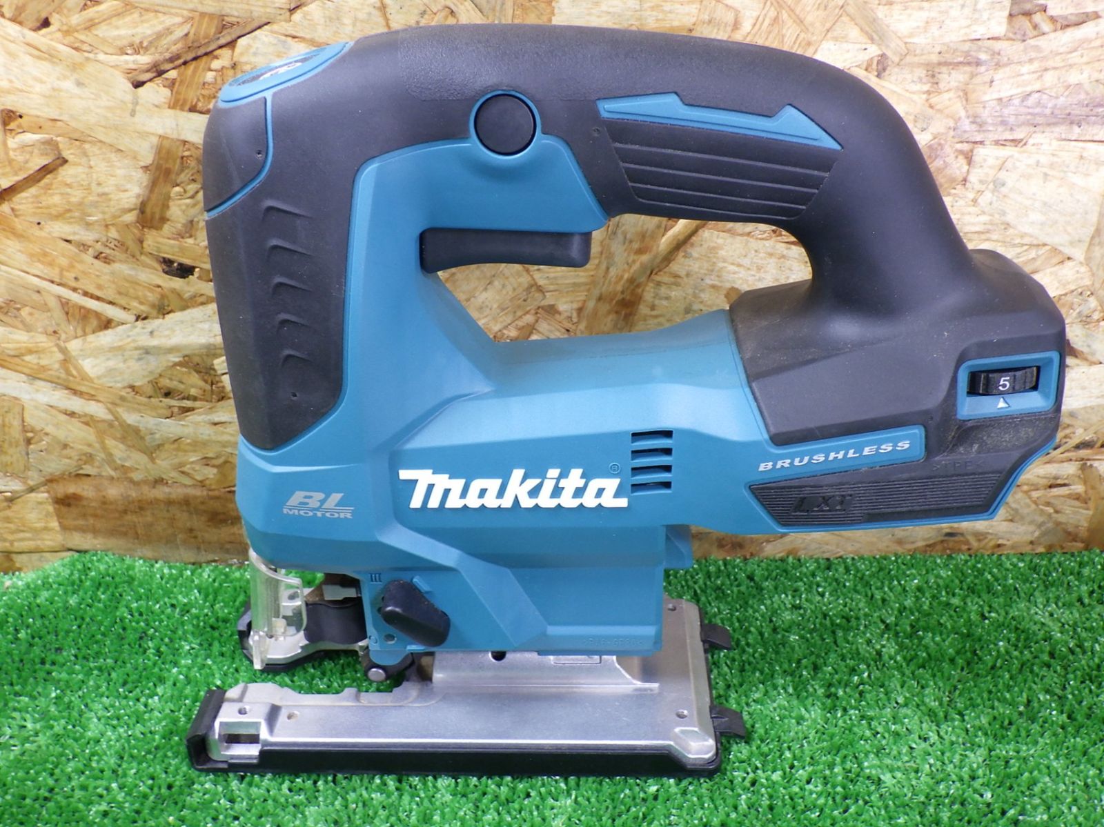 先端の マキタ 18V ジグソー JV184D 本体 ケース 充電式 電動工具 makita 品