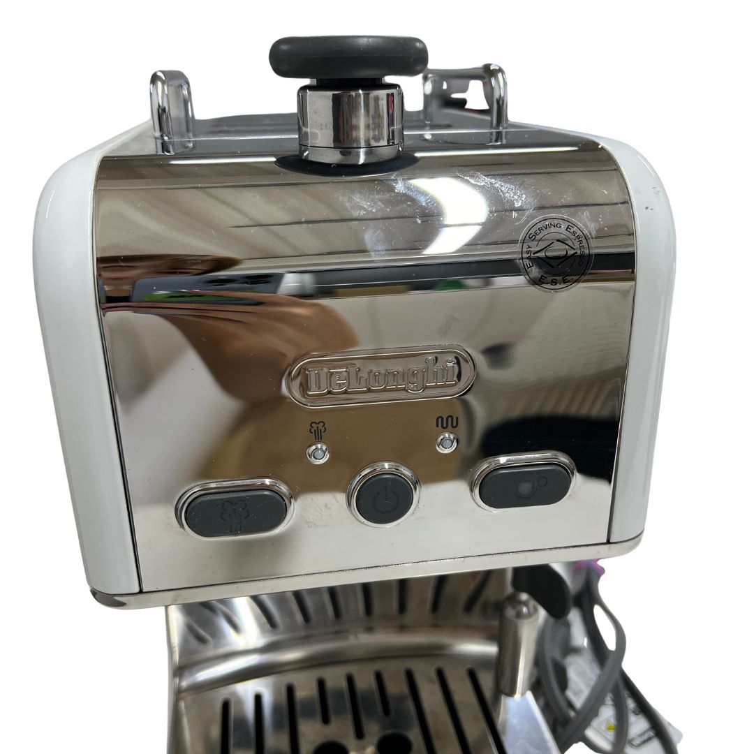 デロンギ エスプレソマシン ES020J-WH エスプレッソマシン デロンギ