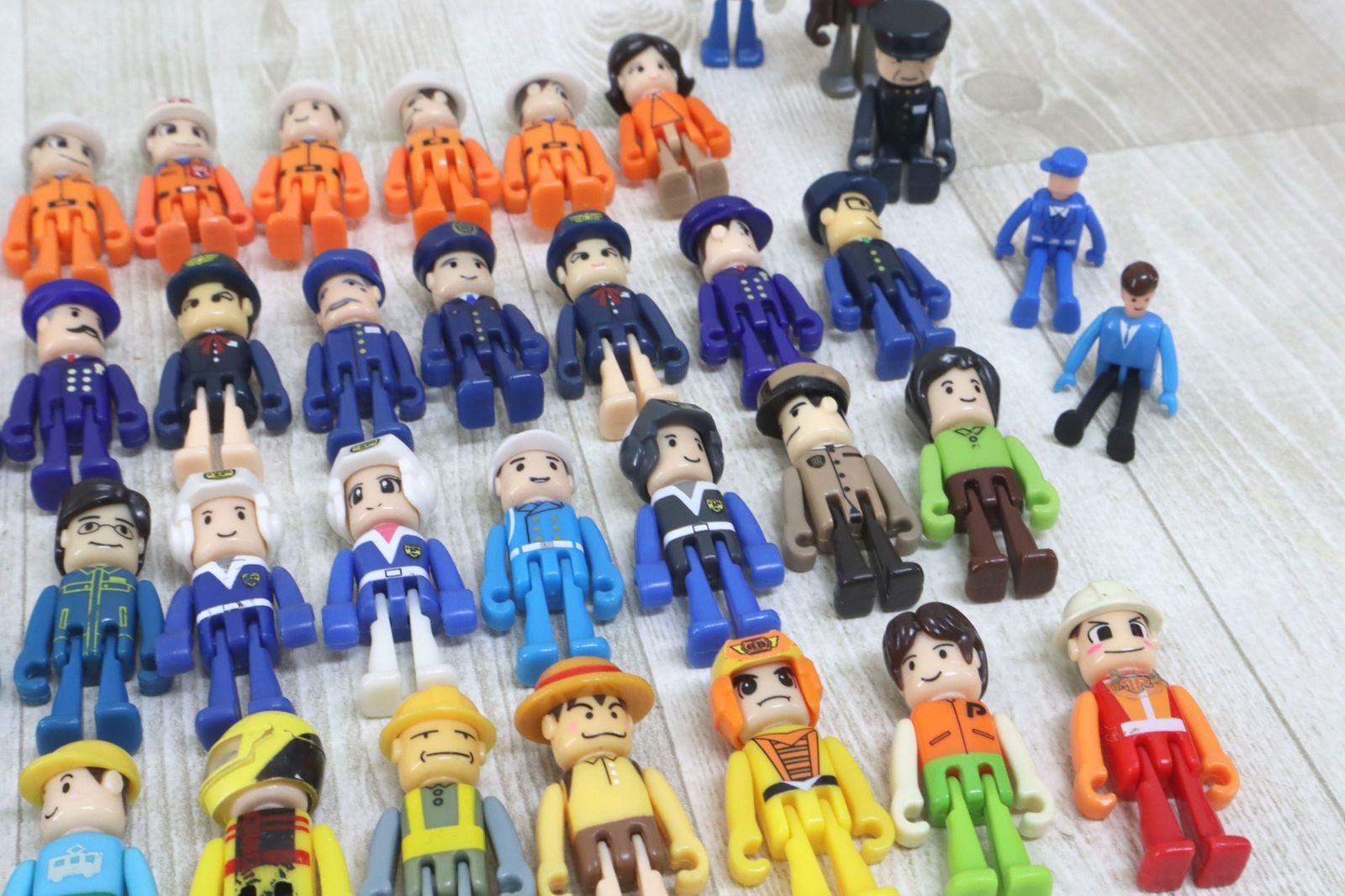 トミカ プラレール トミカタウン 旧プラキッズ プラキッズ 42体 まとめ