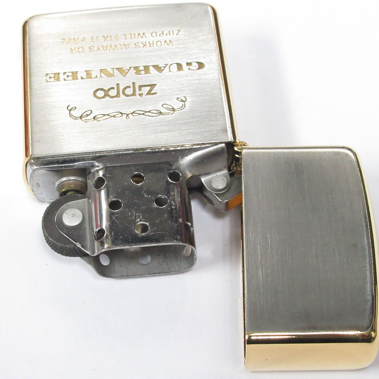 レア1982年製未使用ZIPPO イタリックロゴデザインZIPPO Zippo ジッポーライター ギャランティ ロゴデザイン イタリック