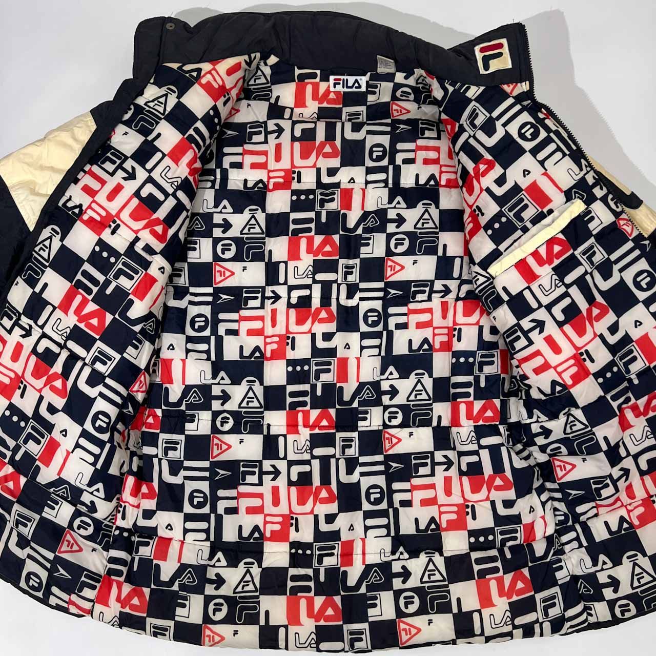 90s FILA フィラ 裏地デザイン 中綿 ビッグ ロゴ スキー ジャケット