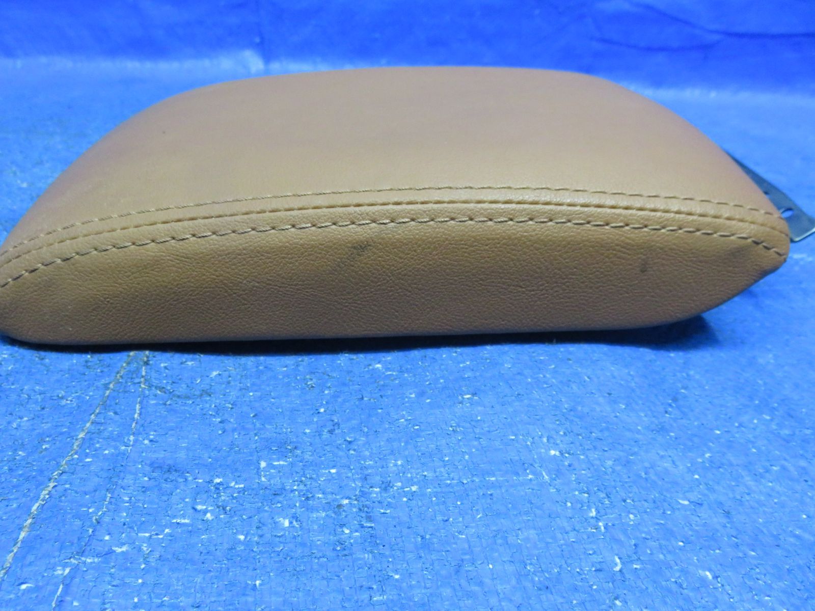 LA6782 スバル GVF インプレッサ WRX STI センターコンソール 蓋 カバー アームレスト 純正 GRB GVB GRF 汚れ FFCRYSTALESIA_COM