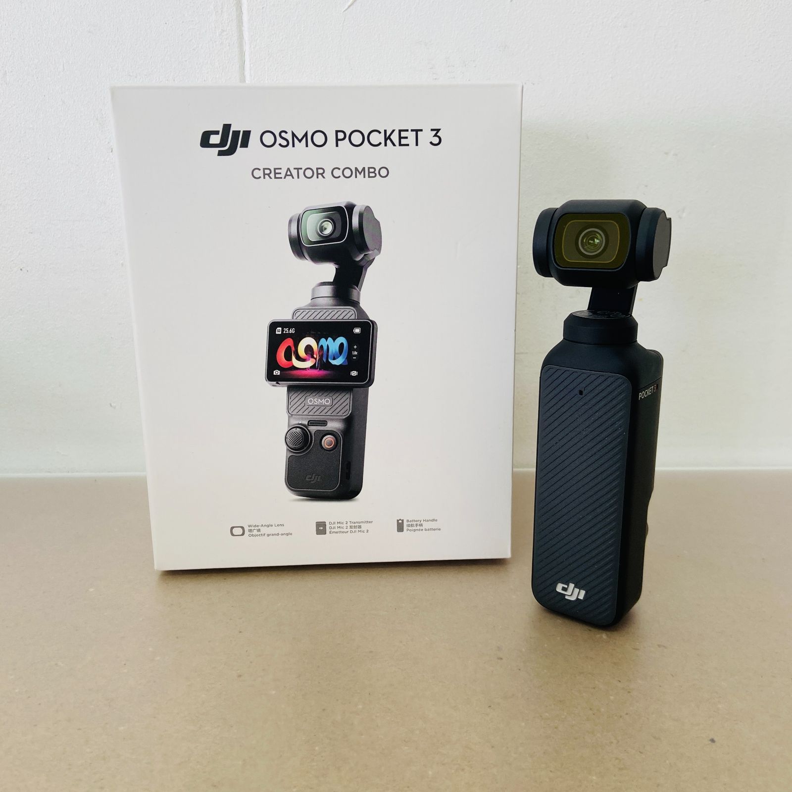 新品同様 美品 DJI Osmo Pocket 3 CREATOR COMBO クリエイターコンボ